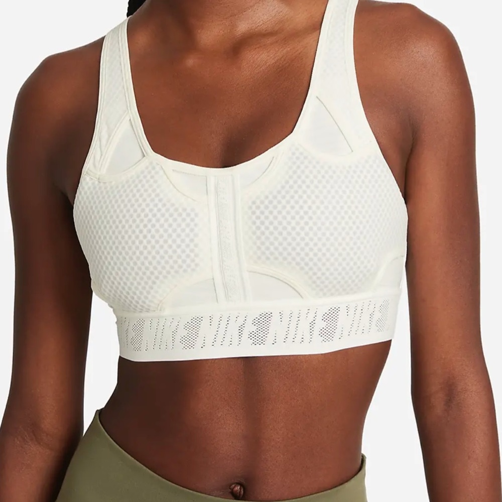 CUTE NIKE SPORTS BRA✨NEW